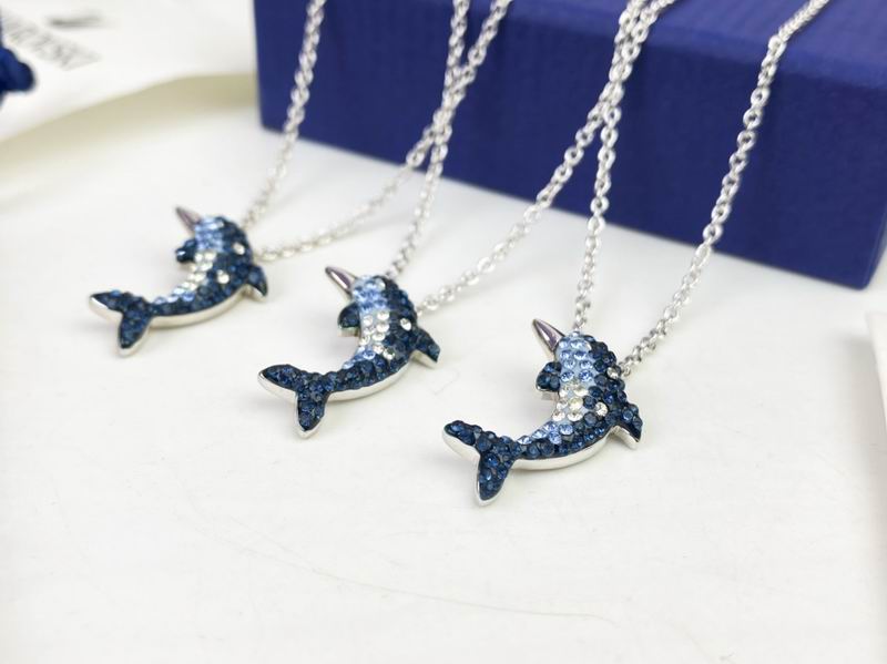 Swarovski Necklace 11yxq21